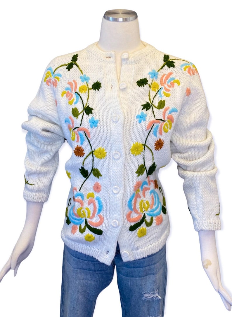 embroidered cardie