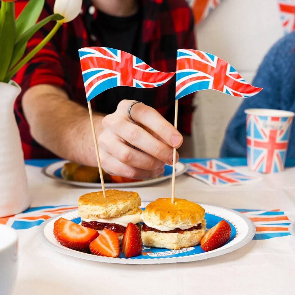12 Union Jack Flags and 6 Food Labels Wave the Union Jack Etsy UK