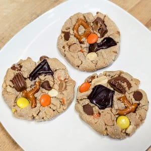 Peanut Butter Cookies, One Dozen (12), Multiple Assorted Varieties Available