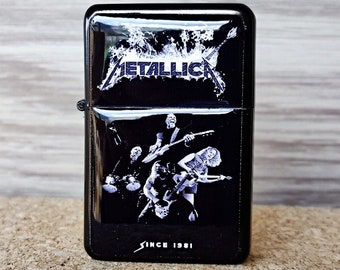 Vintage METALLICA Unique artisanat coupe-vent GRAVURE GRATUITE Flip Top briquet essence essence cigares cigarettes rechargées flip briquets rétro