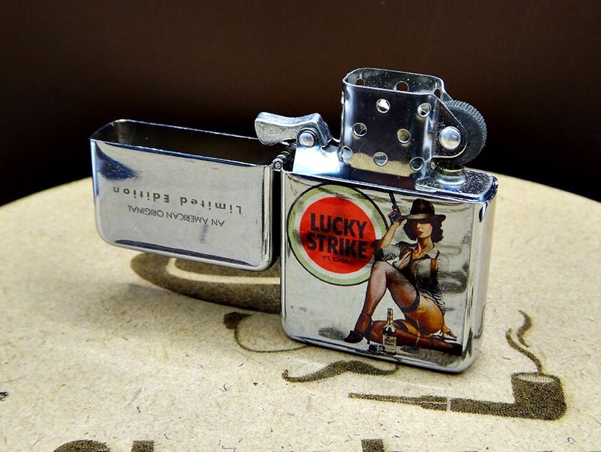 LUCKY STRIKE 限定 PIN UP GIRL  ZIPPO Zippo Lucky Strike Pin Up Girls LIMITED EDITION Red Lucky