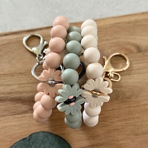 Wristlet Keychains | 12mm Silicone Beaded | Neutral Keychains | Wildflower Neutrals | Daisy | Bracelets | Teacher Gifts | Stretch String