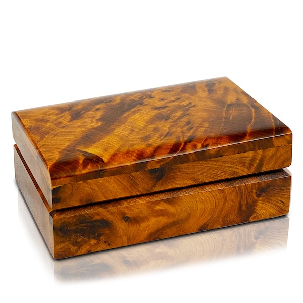 Jewelry box made of high-quality Thuja wood, modern jewelry box accessories, necklaces, rings, bracelets, earrings, handmade, unique