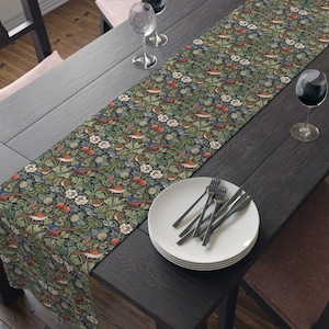 William Morris Inspired Table Runner Strawberry Thief Table Runner Birds Table Linen Cotton Table Decor Kitchen Dining Decor Vintage Style