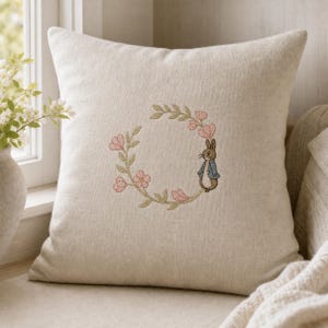 Easter Bunny Floral Wreath Machine Embroidery Design, 7 Sizes, PES DST JEF