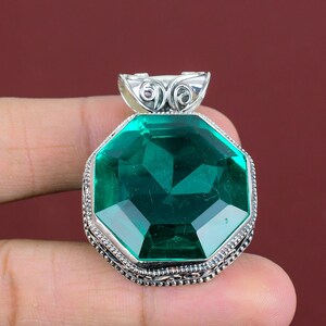 Faceted Chrome Diopside Pendant: Vintage Sterling Silver Gemstone Jewelry