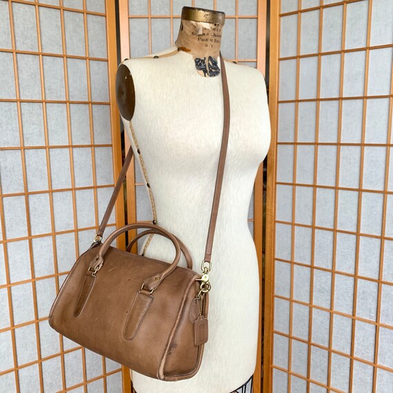 Vintage COACH C1082-F14711 Tan Beige ZOE Shoulder Bag, Canvas with