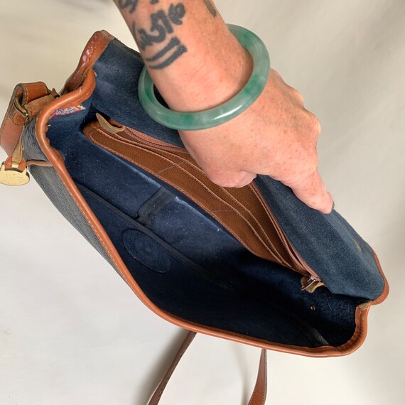 Vintage Dooney and Bourke Crossbody Handbag Navy … - image 10