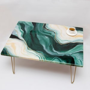 Emerald green coffee table, Bespoke coffee table, Epoxy resin coffee table, Round coffee table, Handmade table, Marble look coffee table