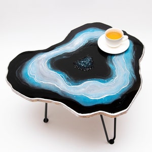 Black & blue epoxy resin coffee table, geode coffee table, live edge coffee table, agate coffee table, unique custom coffee table