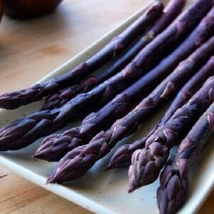 10 Purple Mary Washington Asparagus Seeds TW91010 image 2