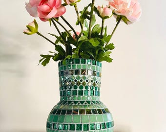 Vase, make your own or buy ready made, glass mosaic, DIY, tiles, gift, original, ornament, home decoration, unique, personalise color/design