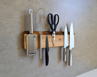 Magnetic knife holder / Live edge wooden knife block / Natural inspired home decor / Magnetic knife rack / Chef&#39;s knife organizer
