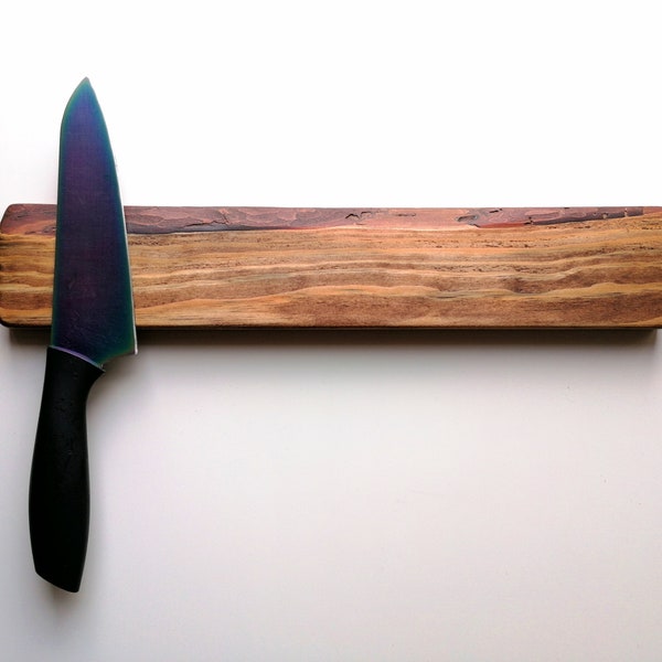 Magnetic knife block / Wooden magnetic knife holder / Wall mounted magnetic knife rack / Gift for chef