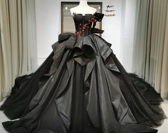 Black Wedding Dress, Luxury Beaded Black Wedding Dress Ball Gown Bling Tulle Red 3D Flower Train, Black Corset Wedding Gown Non Traditional