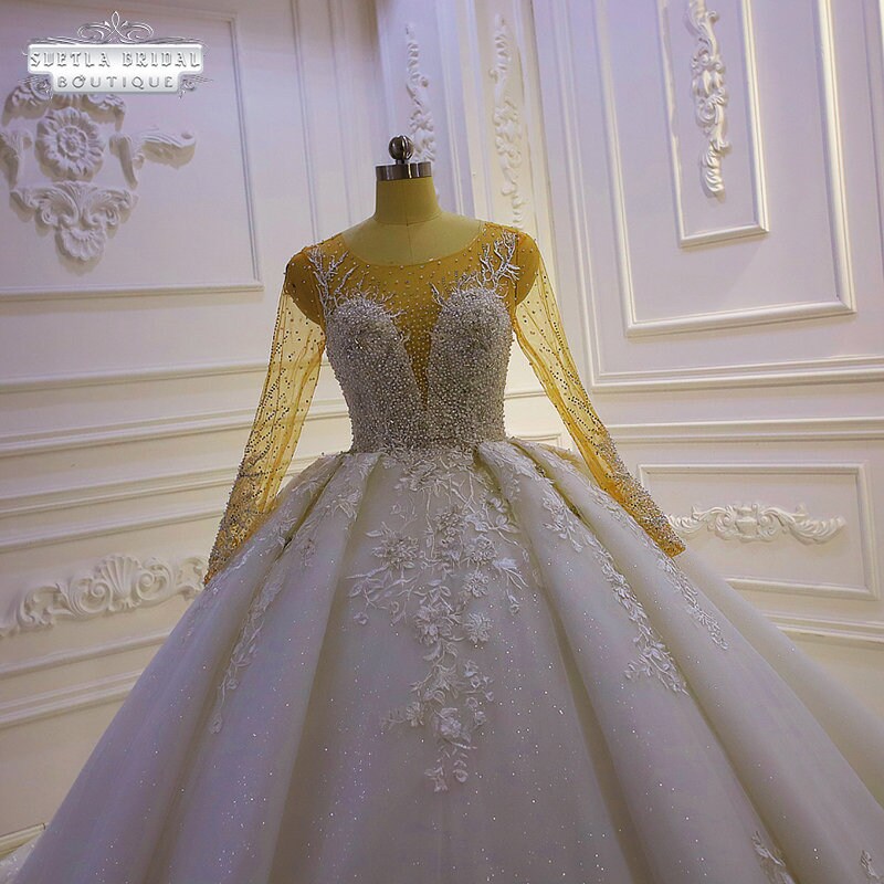 Lunss Unique Gold Lace Illusion 3/4 Sleeve Wedding Gown