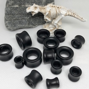 Pair of Wood Ear Gauges Ear Plugs and Tunnels Piercing Ear Stretchers Expanders Body Piercing Jewelry