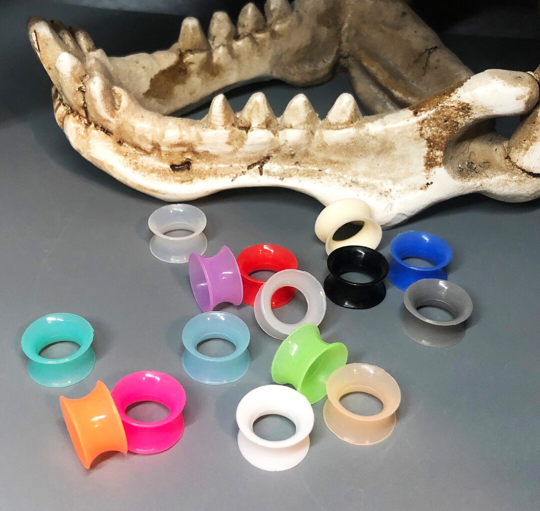 Pair of Silicone Ear Plugs/tunnels/ear Piercings/ear Gauges Body