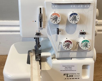 Máquina overlock de hilo para trabajo pesado Janome 134D - Usada - Reparada - Garantía