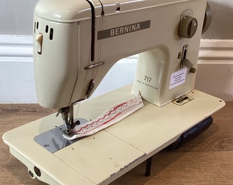 Bernina 717 Swiss Made Nähmaschine - RESERVIERT MIT GARANTIE