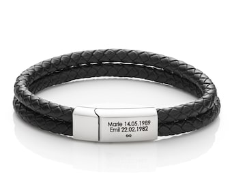 Personalized leather bracelet with engraved clasp