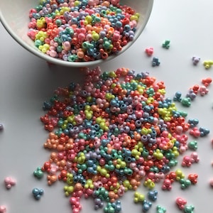 8mm Mouse Pearlized Acrylic Beads // Mickey Inspired // Disney Inspired