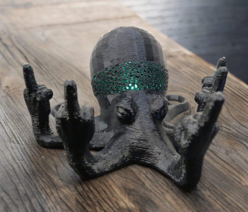 Middle Finger Octopus V2 – Fuckoctopus 3D Printed Articulated Fidget Toy | Unique Desk Decor image 3