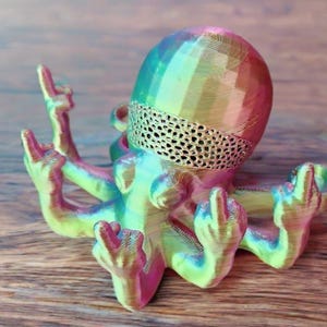 Middle Finger Octopus V2 – Fuckoctopus 3D Printed Articulated Fidget Toy | Unique Desk Decor image 4
