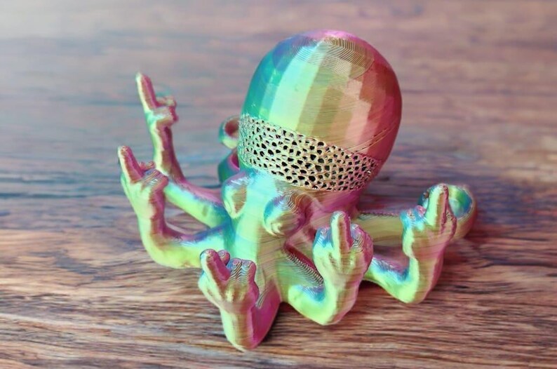 Middle Finger Octopus V2 – Fuckoctopus 3D Printed Articulated Fidget Toy | Unique Desk Decor image 4