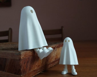 3D Printed Ghost Figure with Retractable Legs - Unique Stand-Up Decorative Ghost | Halloween Decor | Halloween Ornaments