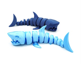 3D Articulated Shark Desk toy |fidget toy | great gift idea |