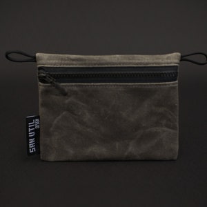 Medium Trail Pouch Waxed Canvas Grey