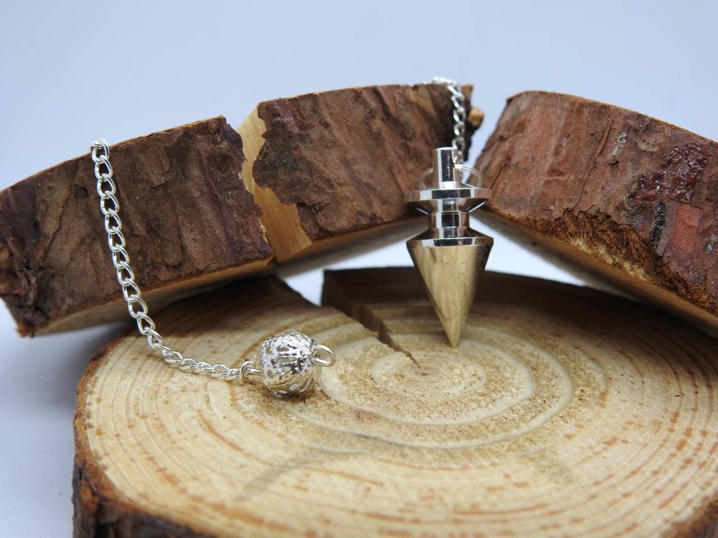 Triak Pendule en Metal Argenté Radiesthésie