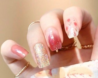 Tulipes | Protège-ongles, stickers artistiques durables, manucure DIY élégante