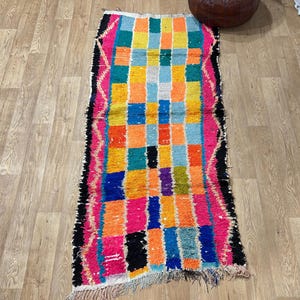 Tapete xadrez boucherouite: tapete berbere colorido (90 x 1,9 m)