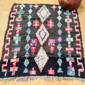 Tapete Boucherouite Vintage: Tapete Abstrato Colorido Berbere Marroquino (1,72 x 1,82 m)