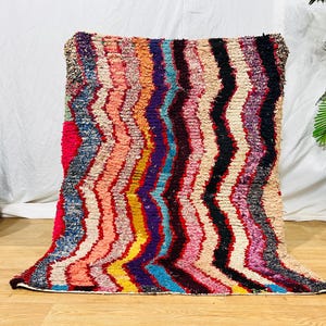 Tapete Boucherouite de 4 x 5 pés: Tapete berbere boho colorido feito à mão