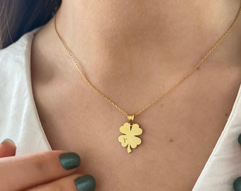 Tiny Clover Necklace - 18k Gold Filled Clover Necklace with Letter - Four Leaf Clover Necklace - Personalized Gift - Dainty 4 leaf Clover