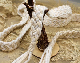Cordón de atado a mano marfil y blanco - Cuerda de boda con elección de amuletos colgantes - Cordón de atado a mano tradicional