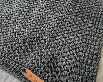 CROCHET PATTERN PDF - Smiles for Miles Blanket | 8 Blanket Sizes (Baby to King) | Quick and Easy Beginner Pattern | One Stitch Repeat