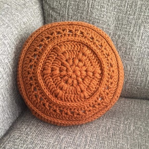 CROCHET PILLOW PATTERN - Flower Power Circular Pillow | 14&quot; Round Pillow | Boho Crochet Puff Stitch Flower Center | Pdf