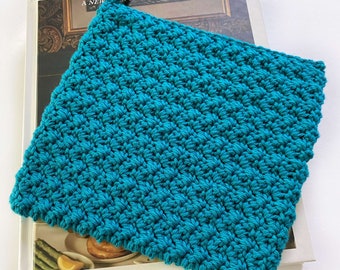 CROCHET POTHOLDER PATTERN - Suzette Stitch Potholder | Pdf | In the Round | Double Thick | Video Tutorial | Advanced Beginner