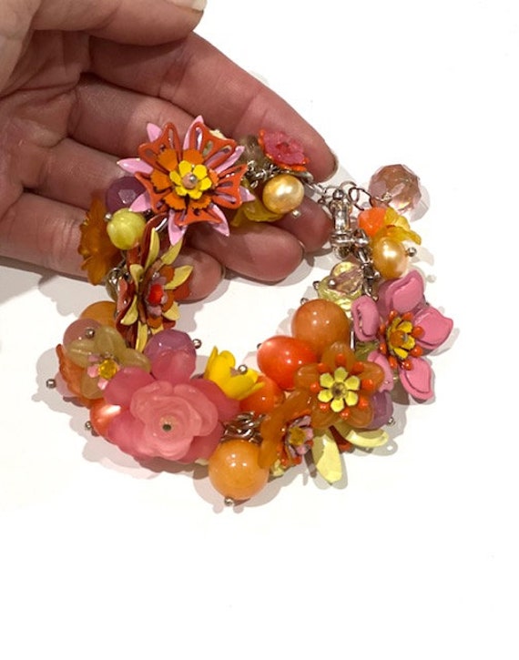 1960's Flower Power Bracelet - image 2