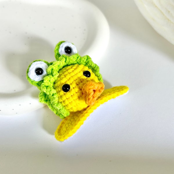 Crochet Yellow Duck Hairpin, Crochet Frog Custom Duck Hair Accessory, Cute Duckling Clip, Baby Shower Gift, Girl Gift