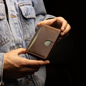 Cartera de cuero minimalista delgada para hombre / Cartera de cuero con bolsillo frontal con clip para dinero / Cartera de cuero personalizada como regalo de aniversario para hombres y esposos