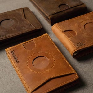 Estuche minimalista para AirTag para billetera / Billetera de cuero personalizada / Billetera de cuero plegable con clip para billetes / Billetera de bolsillo frontal con clip para billetes