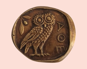 Owl of Athena Minerva - Symbol of Wisdom, Knowledge, Prudence, Change, Transformation and Intuitive Development - Paperweight - Bronze