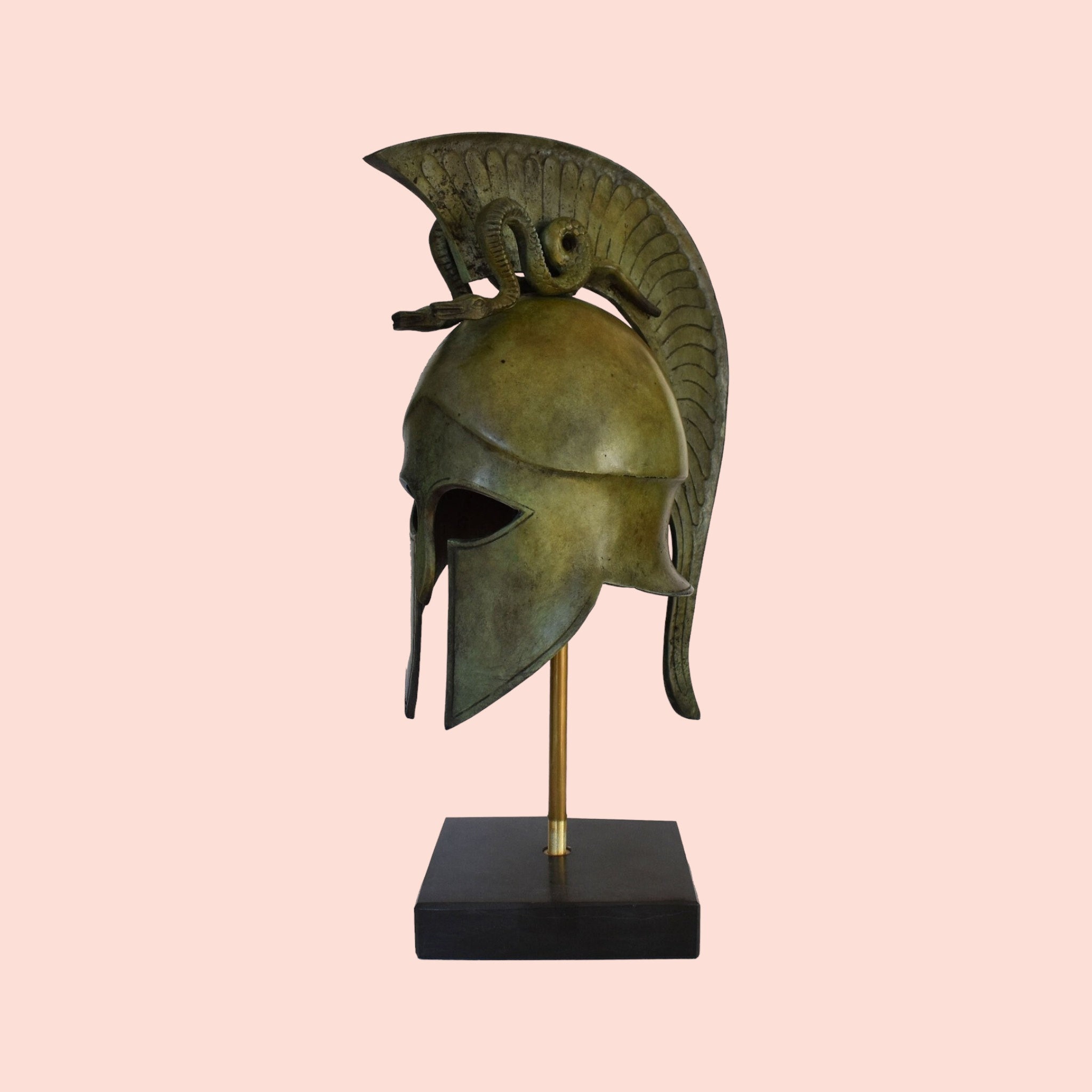 Elmo spartano , Elmo corinzio greco in bronzo di oplite , Copia del museo -   Italia