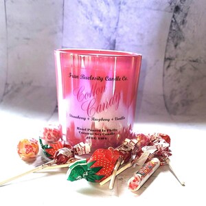 12oz Cotton Candy Luxury Candle with Wood Top/ Strawberry + Raspberry Scent/ Pretty Pink Gift for Her/ Birthday Gift/ Dinning Room Decor