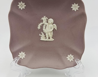 Wedgwood fat lila och vit jaspis räfflad fyrkantig fyra årstider Cupid
